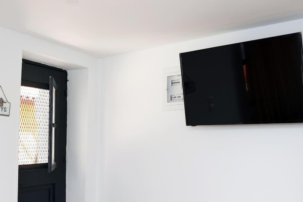 Titinas' Villa Plomári Kültér fotó
